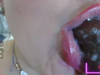 erika-lois webcam model stream image