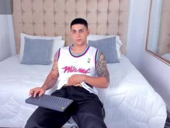 alex_cute77 webcam model stream image