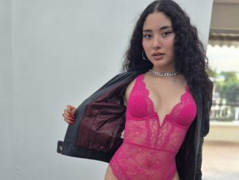 BellaVuitton webcam livejasmin model stream image