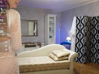 LinaaJoy webcam model stream image