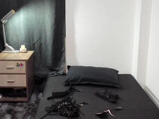 Ishisei Sato webcam model stream image