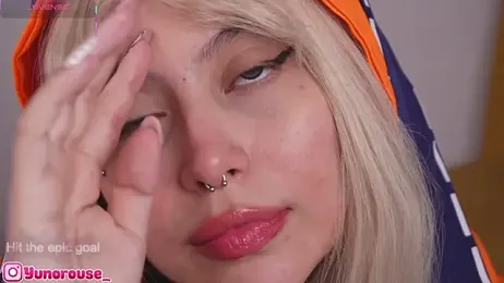 YunoRose_ webcam model stream image