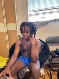 YourLittleBoyfriend webcam model stream image