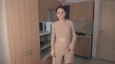 MaeganVanderloo webcam model stream image