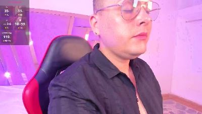 FemAustin webcam cam4 model stream image