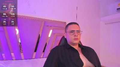 FemAustin webcam cam4 model stream image