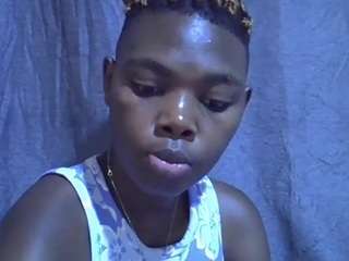 sweet-roxxy webcam model stream image