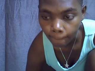 sweet-roxxy webcam model stream image