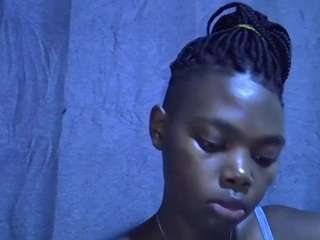 sweet-roxxy webcam model stream image