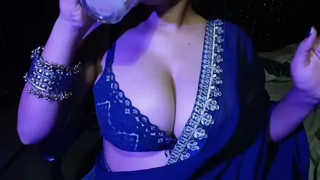 Naughty_nikkii webcam stripchat model stream image