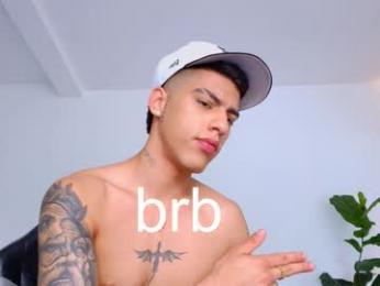 russell_adams_ webcam model stream image