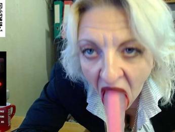 Nadin-slut webcam model stream image