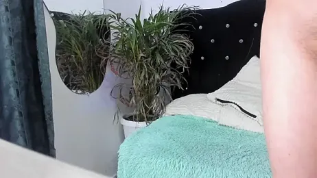 teenmilk_ webcam model stream image