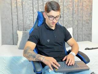 Calvin Hunter webcam model stream image