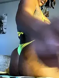 DiamondGoddes webcam model stream image