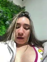 Sophie_LS webcam model stream image