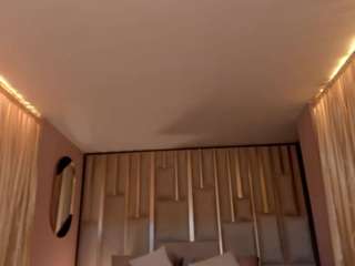 sunnyrivers webcam model stream image