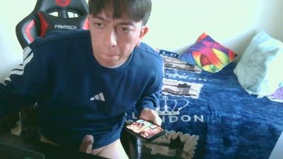 bzkarz webcam cam4 model stream image