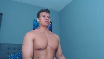 Lothbrok_strong webcam model stream image