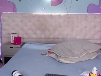 Ethan-N-Abby webcam model stream image