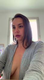 LiaKroft webcam cam4 model stream image