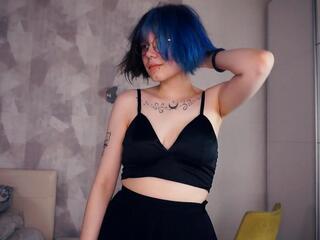 Donita Birrell webcam model stream image