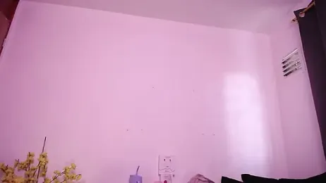 Nicol_Love0 webcam model stream image