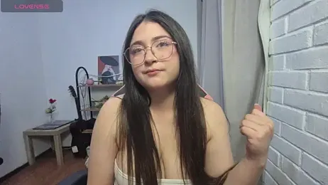 valentinauwu webcam model stream image