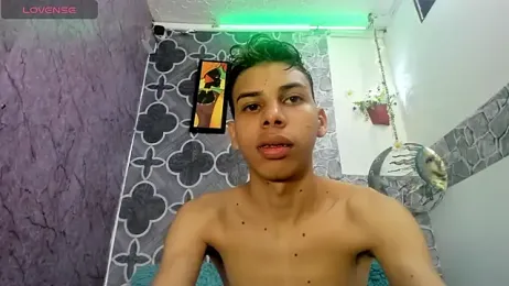 sexyboys_cutex18 webcam model stream image