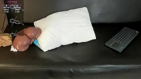 zarek_lux webcam model stream image