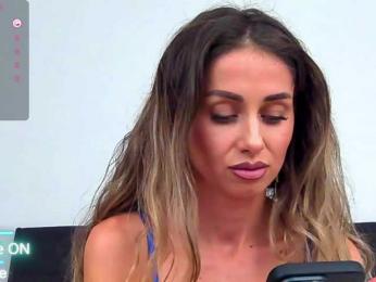 SelenaWest webcam model stream image