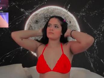 kellymillian_ webcam model stream image