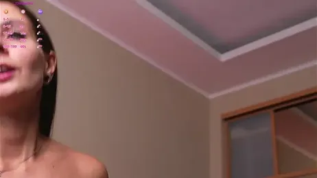 YaraAveiri webcam stripchat model stream image