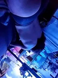 gurlnips webcam model stream image