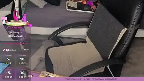 LisandreLaVenale webcam model stream image