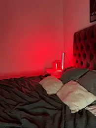 EllaMae webcam model stream image