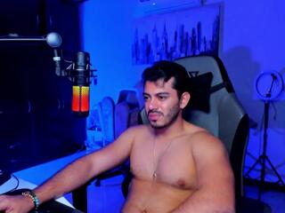 Bruno Oconer webcam model stream image
