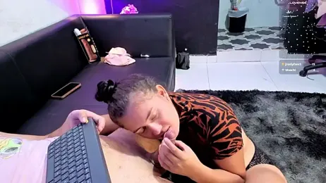 Revenge-Couple webcam model stream image