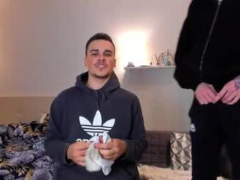 omg_pie webcam model stream image