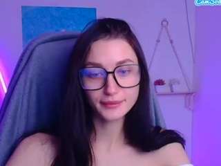 runadiva webcam camsoda model stream image