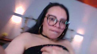 Megan_05_ webcam model stream image