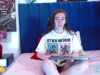 Violet-wish webcam model stream image