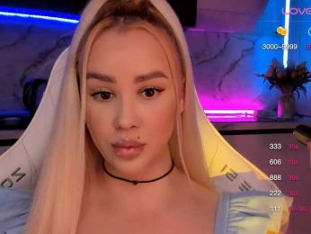 In-your-fucking-mind webcam model stream image