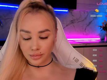 In-your-fucking-mind webcam model stream image