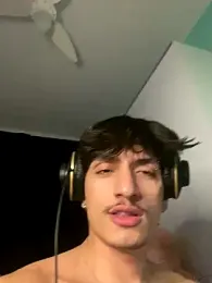 DelPenho webcam model stream image