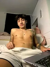 DelPenho webcam model stream image