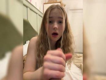 MimiMila webcam bongacams model stream image