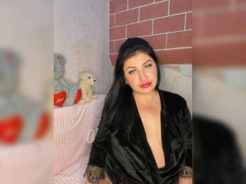 Ju--lia webcam model stream image