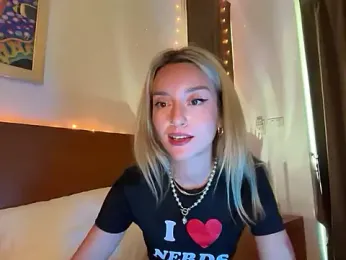 SirenaBelle webcam model stream image