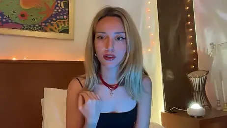 SirenaBelle webcam model stream image